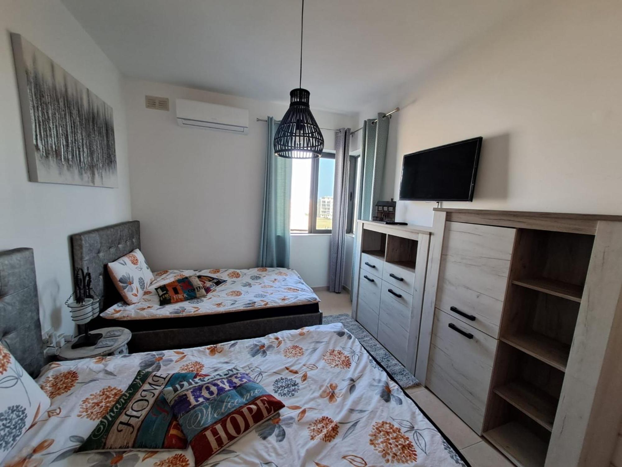 Sunshine Court Budget Σεντ Πόλς Μπέι Εξωτερικό φωτογραφία